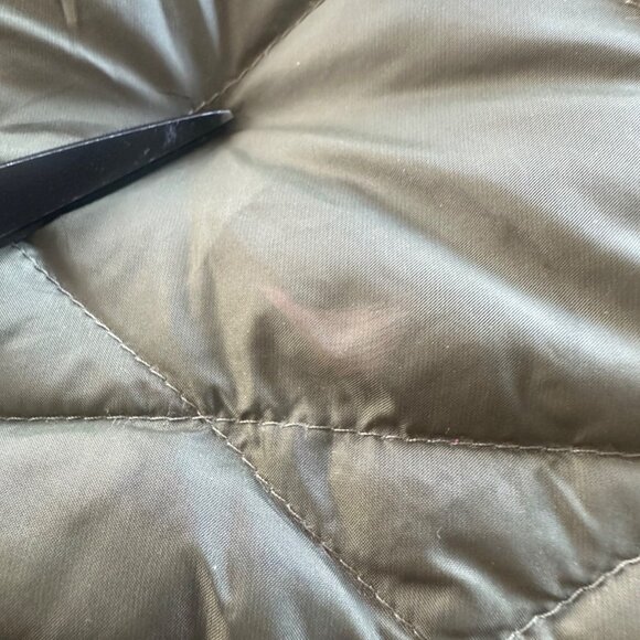 The North Face Women's LG Transit Down Jacket in Olive Green Gorpcore Winter Ski - Picture 11 of 12